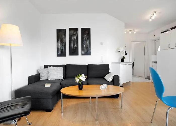 Fy397-bogense-vestre-engvej-104-st-tv * Bogense